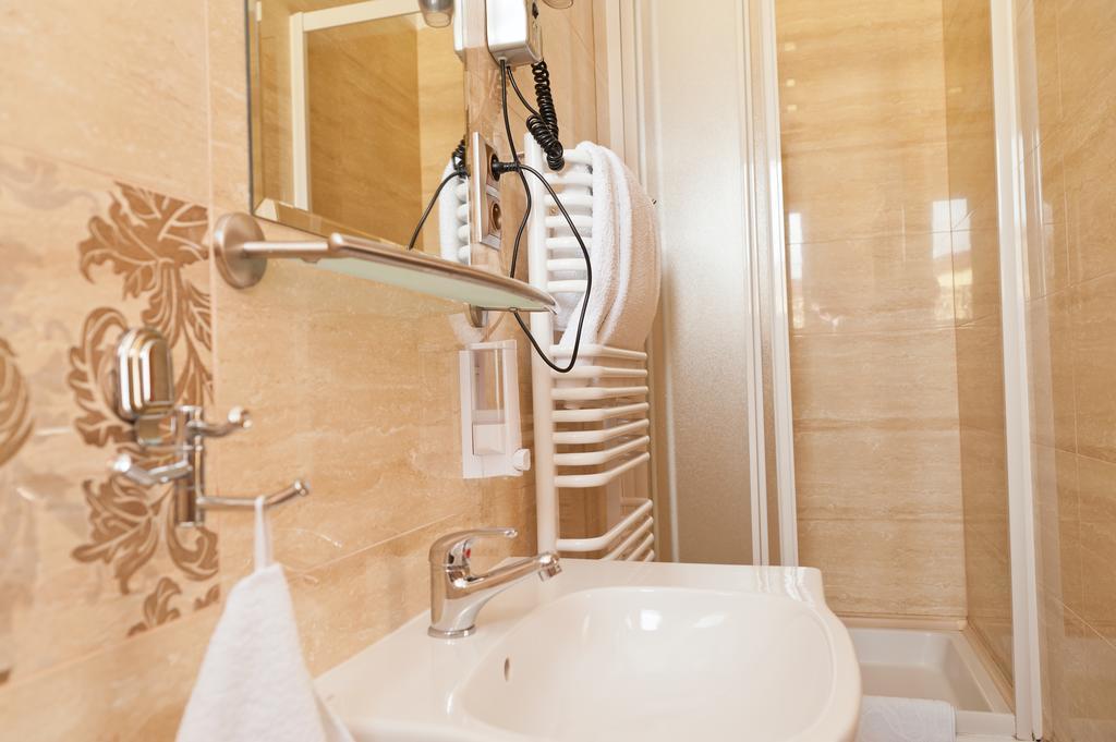 Villa Anna Gdansk - Noclegi Rooms - Free Parking מראה חיצוני תמונה